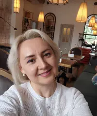 Donna in cerca della sua metà